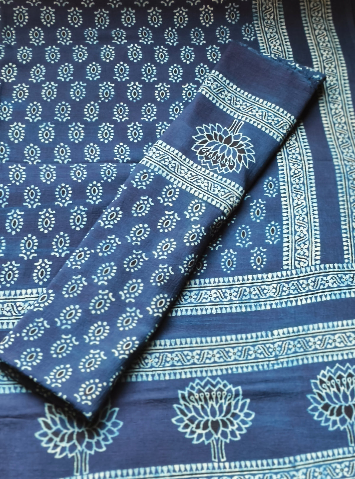 Lawn Shirt Dupatta