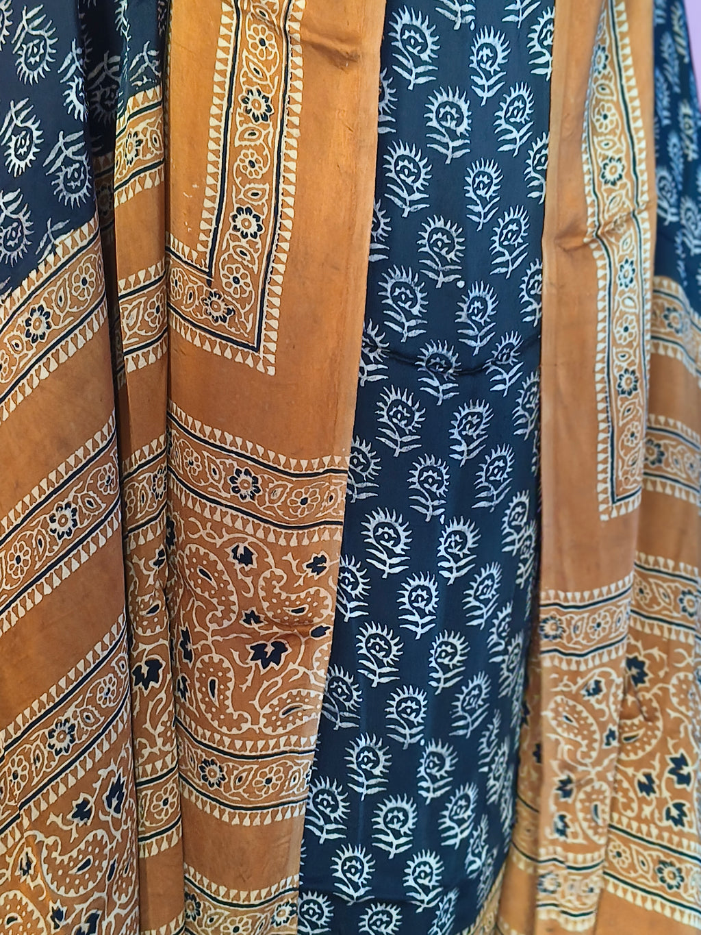 Silk Mustard and Black Shirt Dupatta ♥️